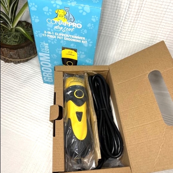 CONAIRPRO dog & cat 2-in-1 Clipper/Trimmer, 17-Piece Pet Grooming Kit - Picture 4 of 4